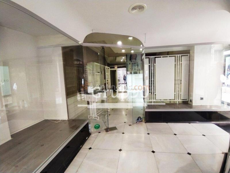 OPORTUNIDAD PARA TU NEGOCIO  LOCAL EN EL EIX COMERCIAL