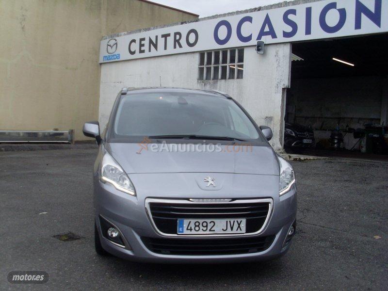 Peugeot 5008 PEUGEOT  HDI STYLE  7PLAZAS de 2016 con 120.773 Km por 14.000 EUR. en Pontevedra
