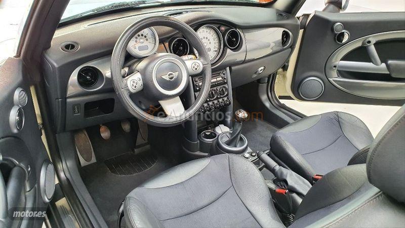 Mini Cooper One Cabrio de 2007 con 75.000 Km por 8.490 EUR. en Malaga