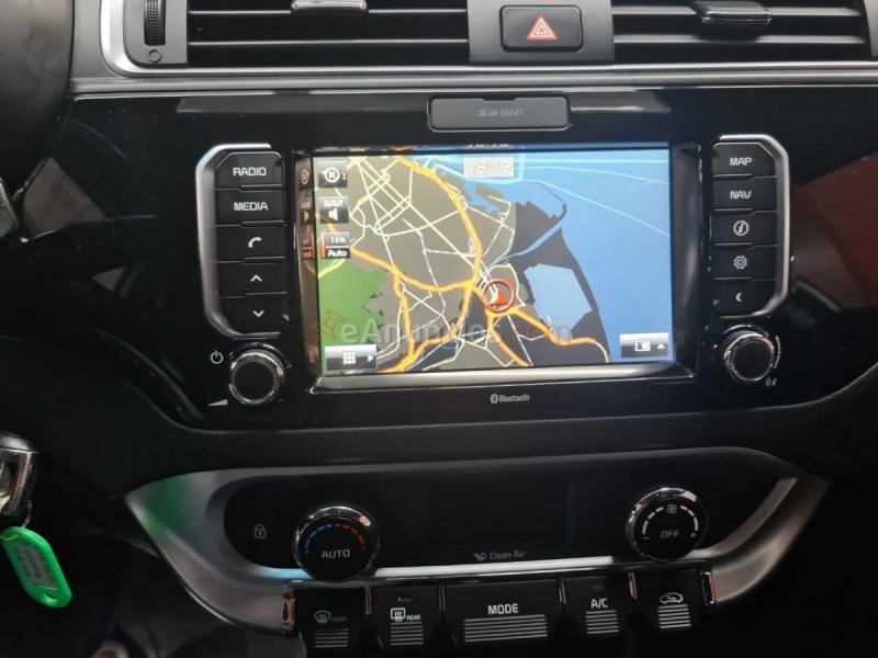 Kia Rio EMOTION GASOLINA 84 cv 