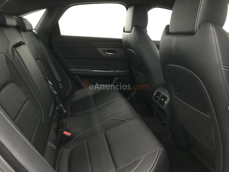 Jaguar XF 2.0D I4 132KW CHEQUERED FLAG AUTO RWD 180 4P 