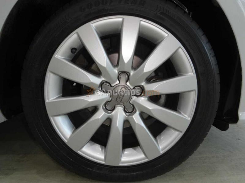 Audi A1 Adrenalin 1.0 TFSI 70kW 95CV Sportback NACIONAL