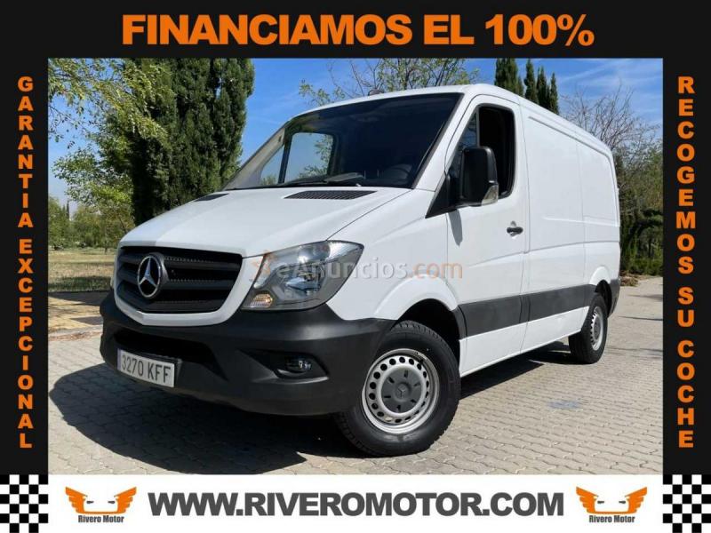 Mercedes Sprinter Corto 3.0T 211 CDI 114cv 6 vel. *38.000 km* *Nacional* 