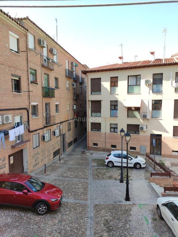 Vivienda a reformar en el barrio de ANTEQUERUELA