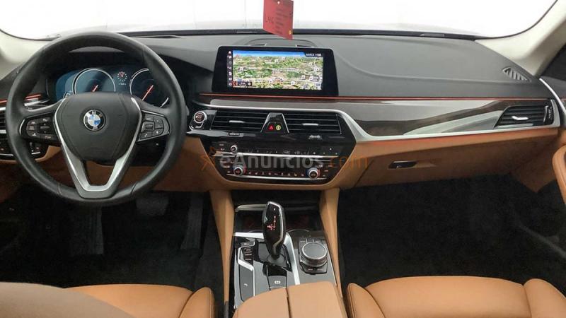 BMW Serie 5 530i xDrive 252cv Luxury 