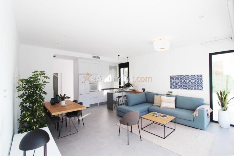 Casa-Chalet de Obra Nueva en Venta en Pinar De Campoverde Alicante