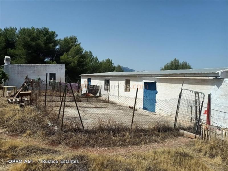 Parcela en Venta en Burgo, El Málaga