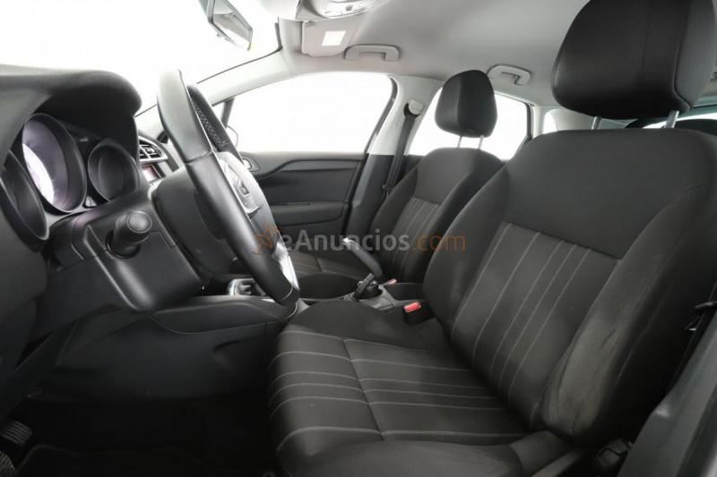 Citron C4 1.2 PureTech Live Edition