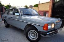 Mercedes Clase E w 123 240d kombi de 1983 con 167.000 Km por 12.700 EUR. en Granada