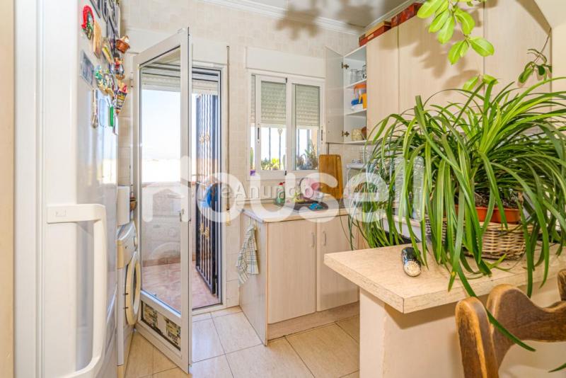 Chalet en venta de 140m en Avenida Andalucía, 03520 Polop (Alacant)