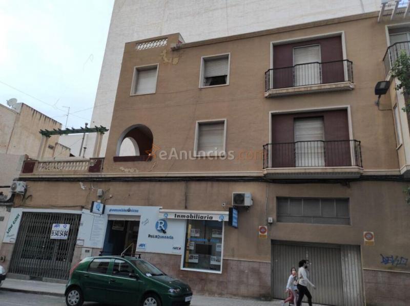 Edificio singular en Venta en Crevillent Alicante