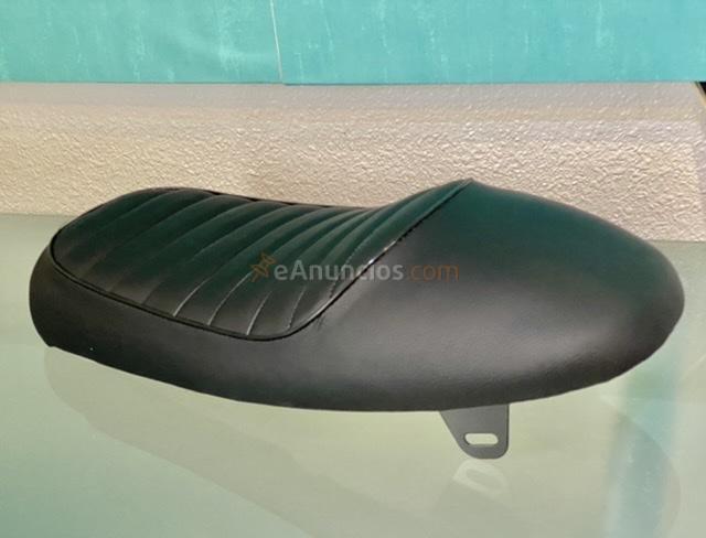 Asiento café racer nuevo a estrenar para motos