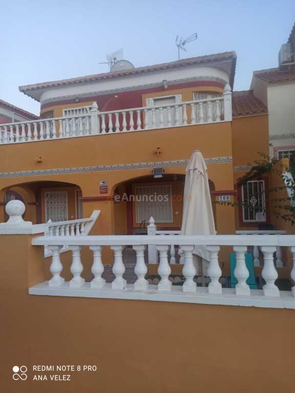 Casa-Chalet en Venta en Almendros, Los (Orihuela-Costa) Alicante
