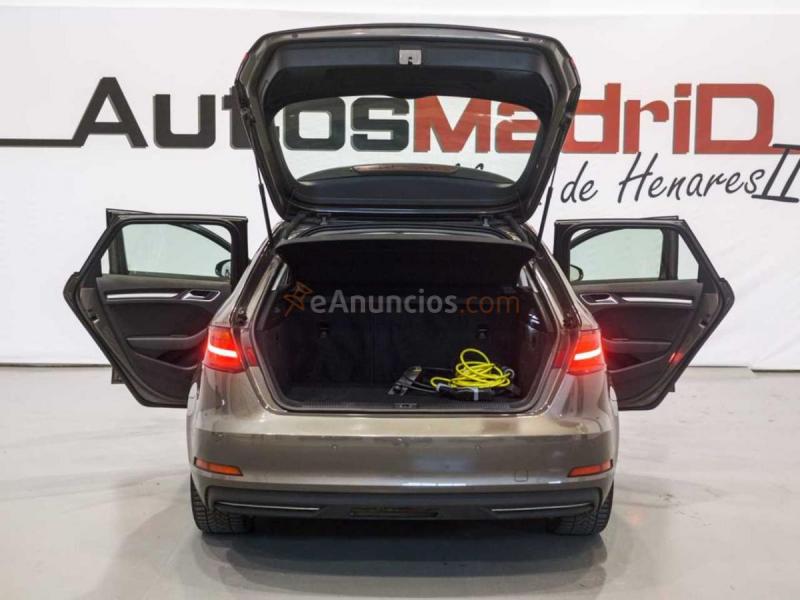 Audi A3 Sportback 1.4 TFSI e-tron S tro Ambition