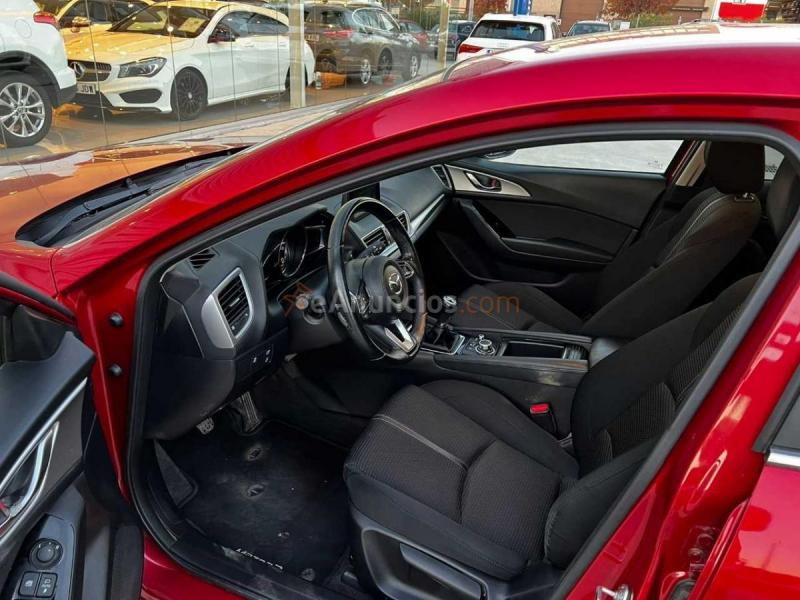 Mazda 3 SKYACTIVE-D 150CV BLACK TECH EDITION 