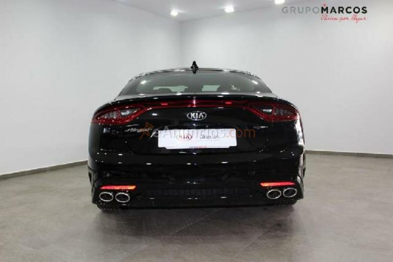 Kia Stinger 3.3 T-GDi GT 4x4 (Sports)