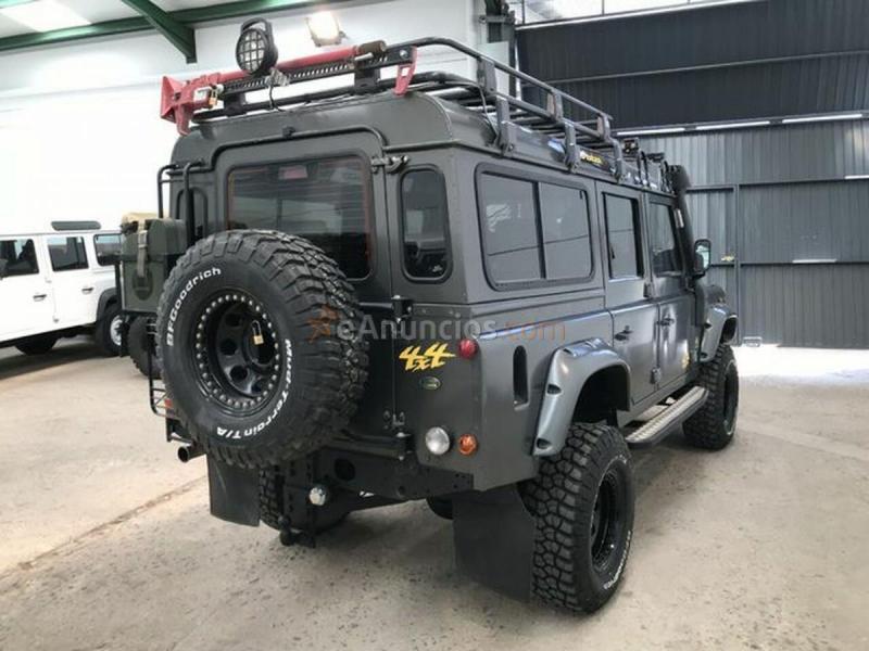 Land-Rover Defender Defender 110 SW S 