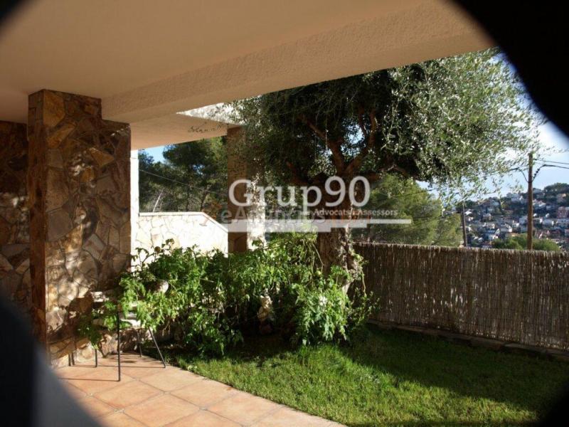 Acogedora casa en el centro urbano de Vallirana