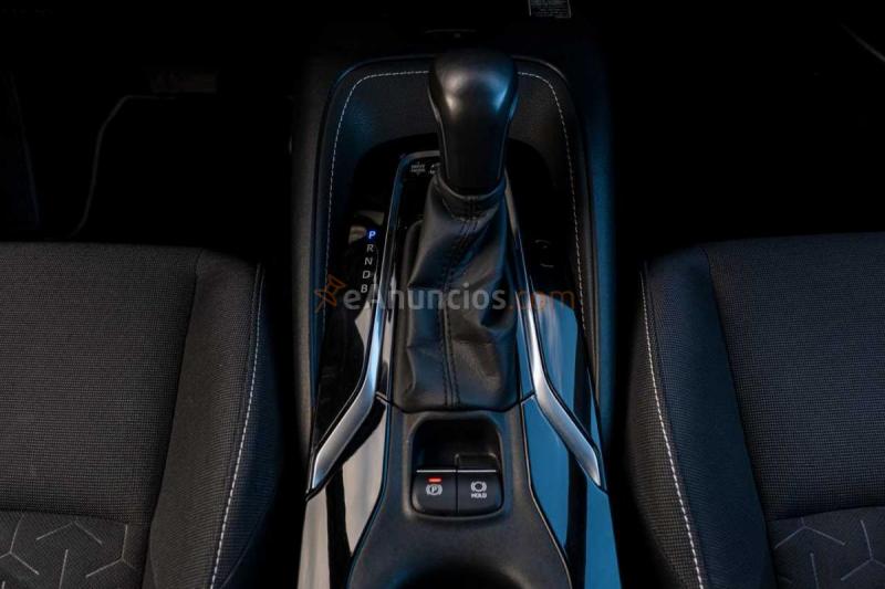 Toyota Corolla 1.8 125H FEEL E-CVT