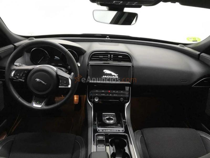 Jaguar XE 2.0I 147KW R-SPORT AUTO 200 4P 