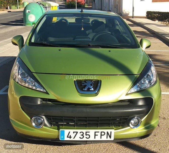 Peugeot 207 CC 1.4 i 120 CV. CABRIO de 2007 con 162.000 Km por 3.300 EUR. en Murcia