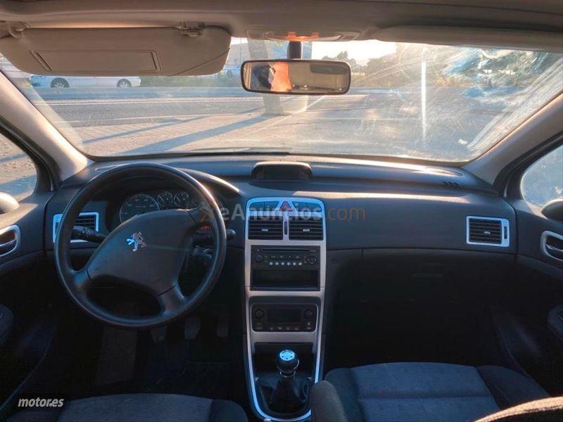 Peugeot 307 SW 1.6 de 2006 con 97.000 Km por 3.500 EUR. en Alicante