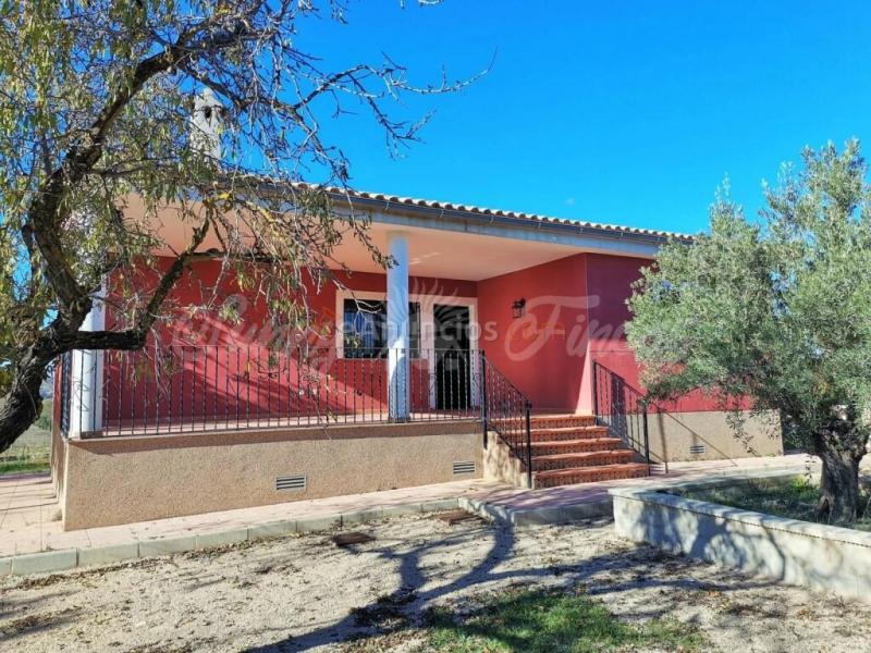 Casa-Chalet en Venta en Biar Alicante