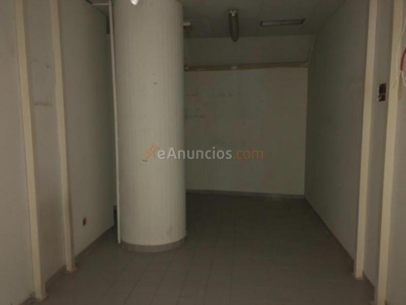 Local céntrico en Calle Alta en Santander