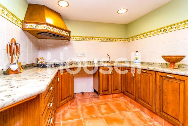 Chalet en venta de 210 m en Calle Faisanes, 03111 Busot (Alacant)