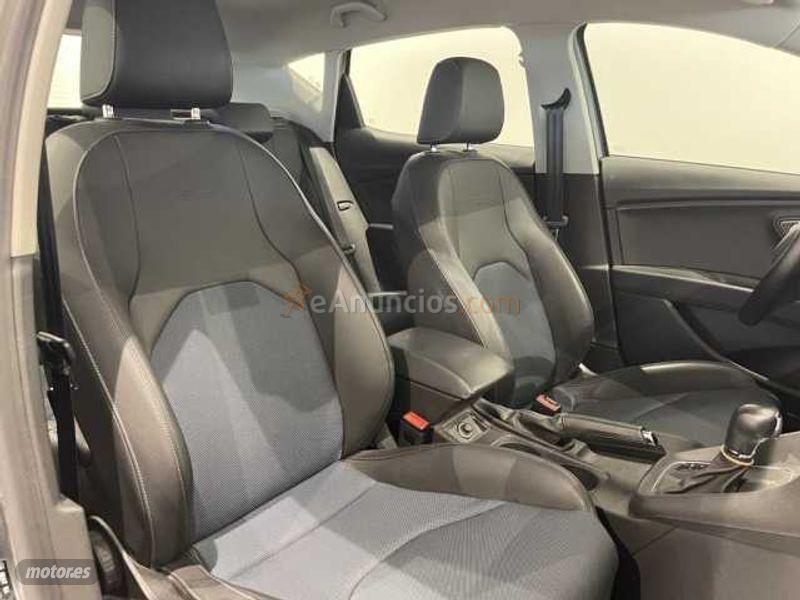 Seat Leon Leon 1.6TDI CR S&S Style DSG7 105 de 2015 con 66.750 Km por 12.900 EUR. en Barcelona