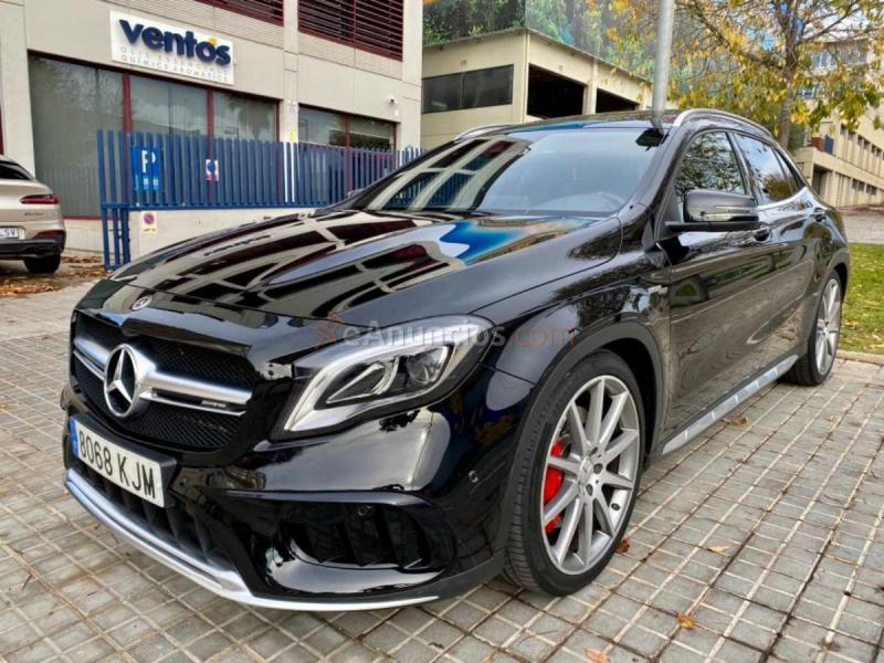 Mercedes GLA 45 AMG 