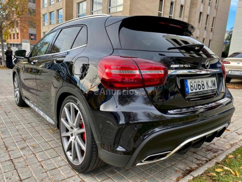 Mercedes GLA 45 AMG 