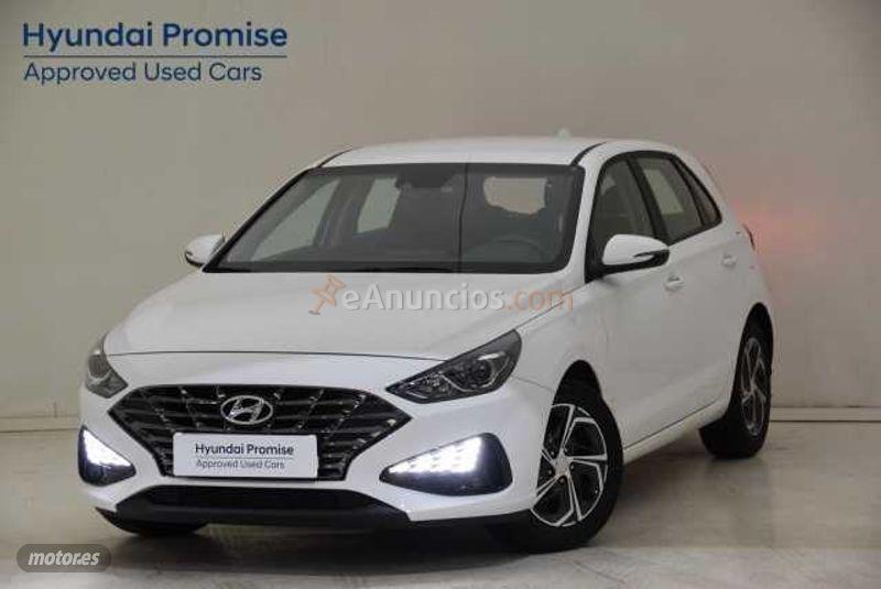 Hyundai i30 5P TGDI 1.0 120CV KLASS de 2021 con 14.479 Km por 18.900 EUR. en Ourense
