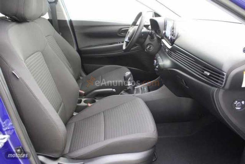 Hyundai i20 NEW  5P TGDI 1.0 100CV 48V KLASS de 2021 con 3.897 Km por 16.700 EUR. en Madrid