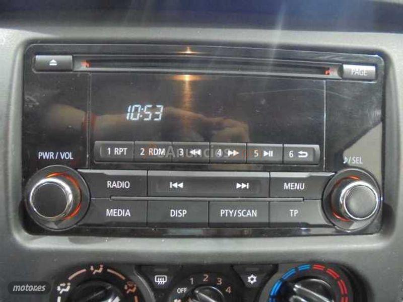 Mitsubishi L 200 2.5DI-D Double Cab. M-PRO + Paragolpes L200 y Sensor Parking de 2019 con 123.640 Km por 23.690 EUR. en Madrid