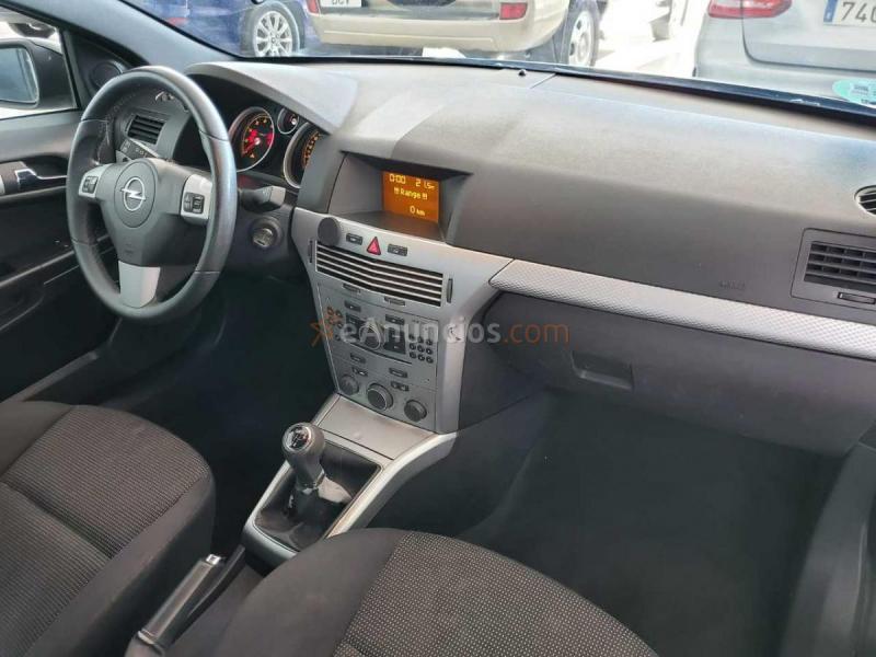 Opel Astra GTC 1.6 16v Enjoy 