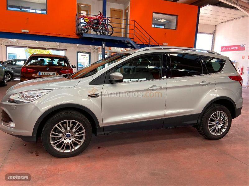 Ford Kuga 2.0 TDCi 140 4x4 Trend de 2013 con 154.000 Km por 15.490 EUR. en Soria