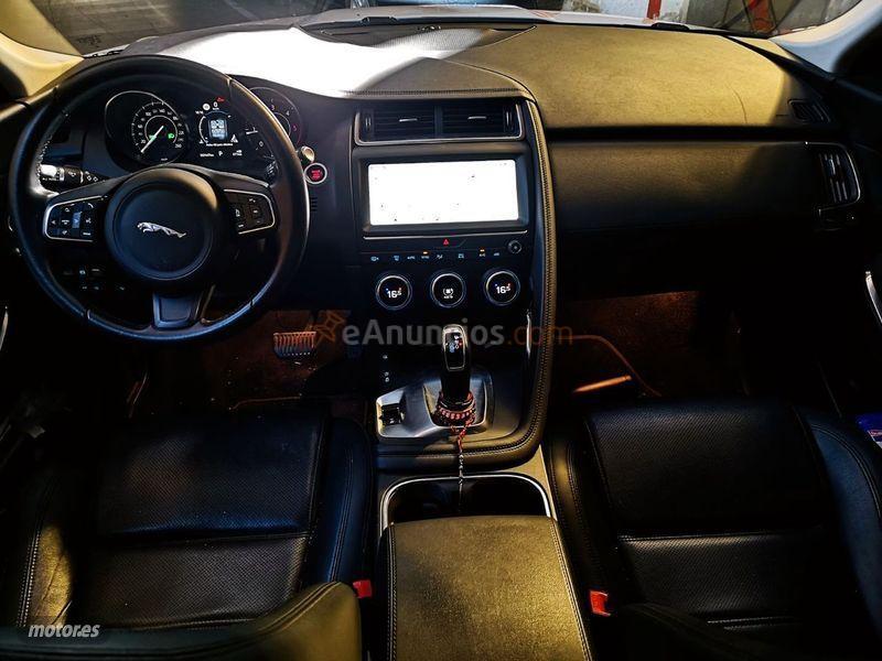 Jaguar E-Pace 2.0D 132kW HSE 4WD Auto de 2018 con 107.447 Km por 33.950 EUR. en Girona