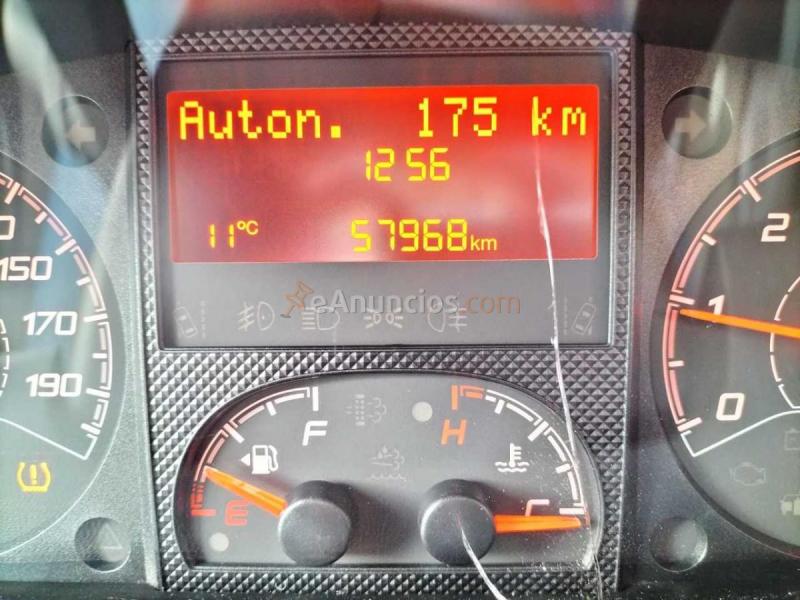 Peugeot Boxer 333 L2H2 2.0 BLUE HDI 130 CV VEHÍCULO ADAPTADO