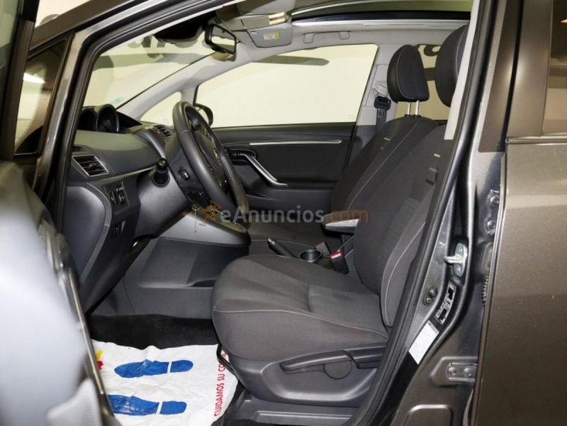 Toyota Verso 140 Advance MultiDrive 7 Plazas 147 CV 