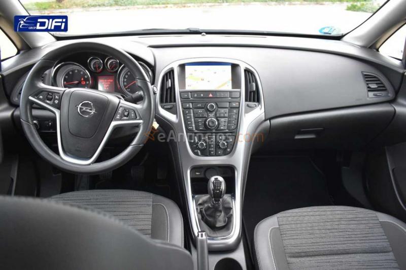 Opel Astra 1.4 Turbo GLP Elegance 