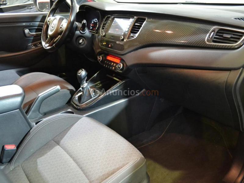 Kia Carens 1.6 GDi 99kW (135CV) Drive
