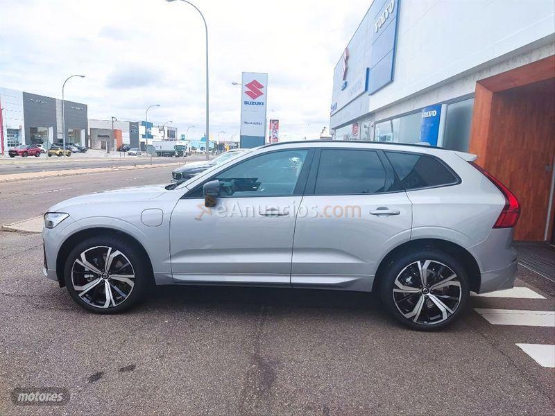 Volvo XC 60 2.0 T6 AWD Recharge RDesign Auto de 2021 con 10 Km por 60.900 EUR. en Salamanca
