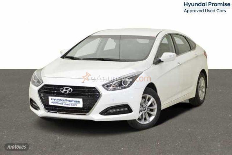 Hyundai i40 I40 4P CRDI 1.7 115CV BD de 2018 con 30.000 Km por 22.000 EUR. en Barcelona