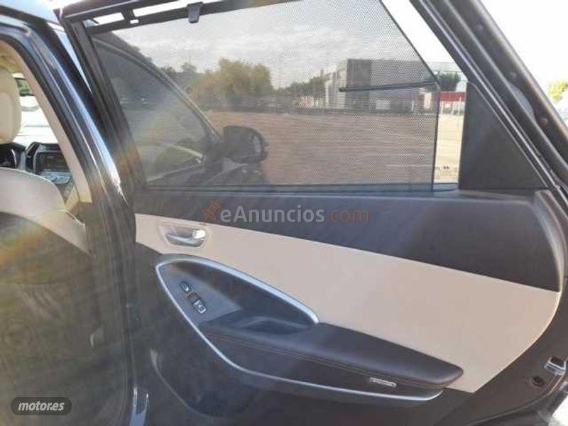 Hyundai Santa Fe Grand Santa Fe 2.2CRDi Style 4x4 Aut. de 2015 con 182.771 Km por 22.300 EUR. en Valencia