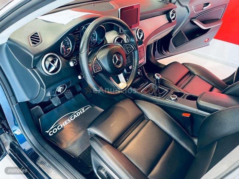 Mercedes Clase CLA CLA 200 d Shooting Brake de 2017 con 139.000 Km por 20.900 EUR. en Cadiz