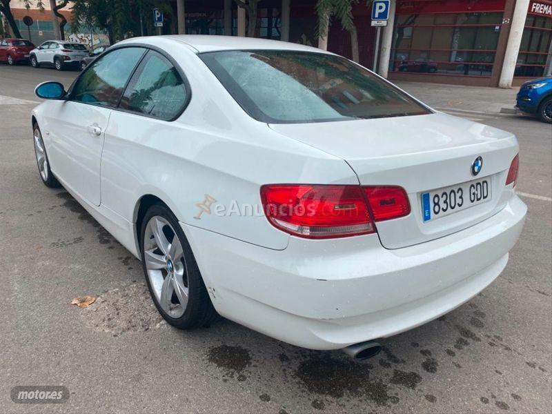 BMW Serie 3 320i de 2008 con 195.000 Km por 7.900 EUR. en Barcelona