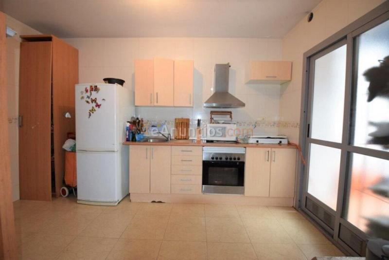 MIRA ESTE PISO IMPECABLE Y CON PATIO