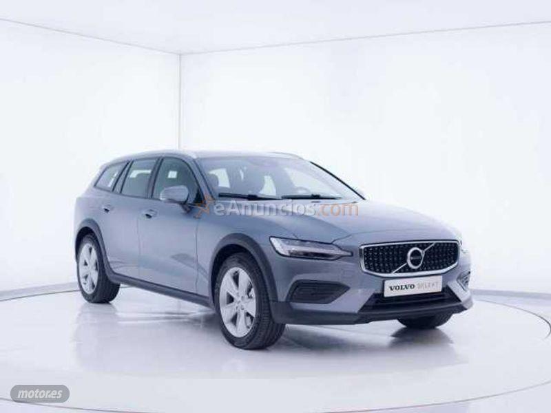Volvo V 60 V60 D4 AWD Cross Country Automatico de 2020 con 3.200 Km por 42.000 EUR. en Zaragoza