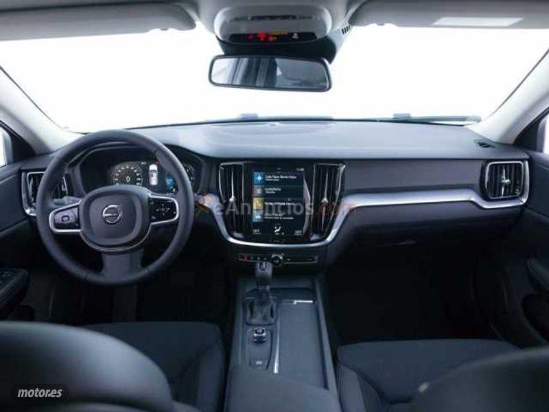 Volvo V 60 V60 D4 AWD Cross Country Automatico de 2020 con 3.200 Km por 42.000 EUR. en Zaragoza